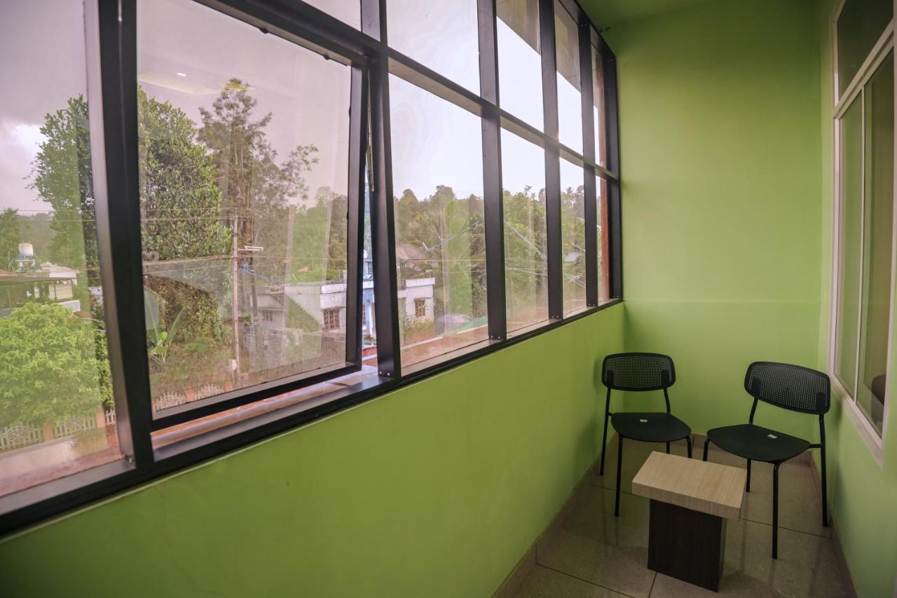 Zanbaq Residency Aparthotel ไวทีรี ภายนอก รูปภาพ